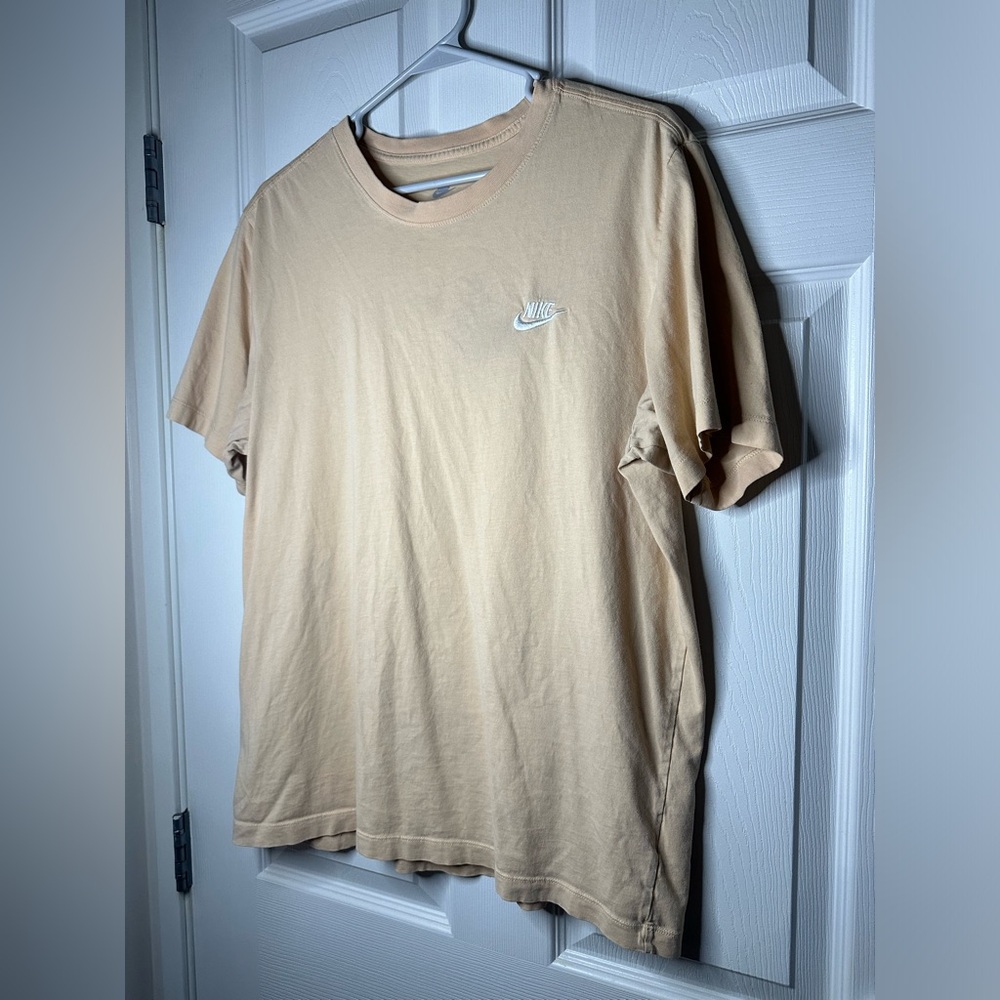 Nike T Shirt